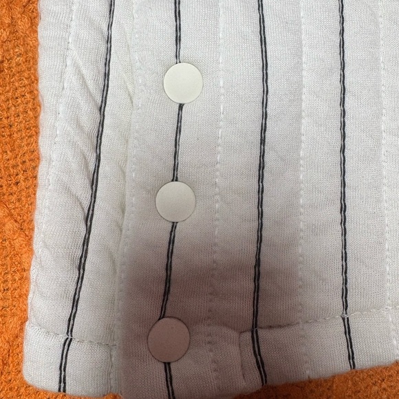 Zara White Crew Neck Sweater with Pinstripe Detail - Picture 3 of 8